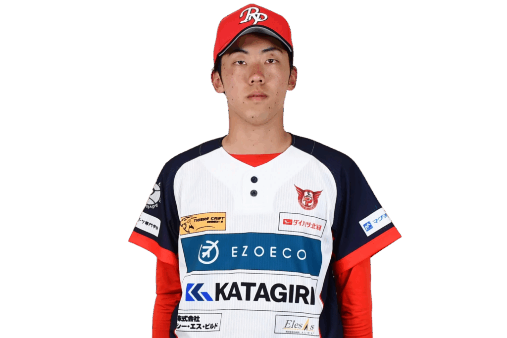 背番号11の大石　瑞季選手がユニフォーム姿で正面を向いている